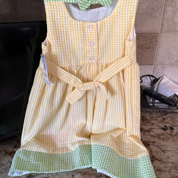 Get beach ready with flamingo dress - Picture 2 of 3